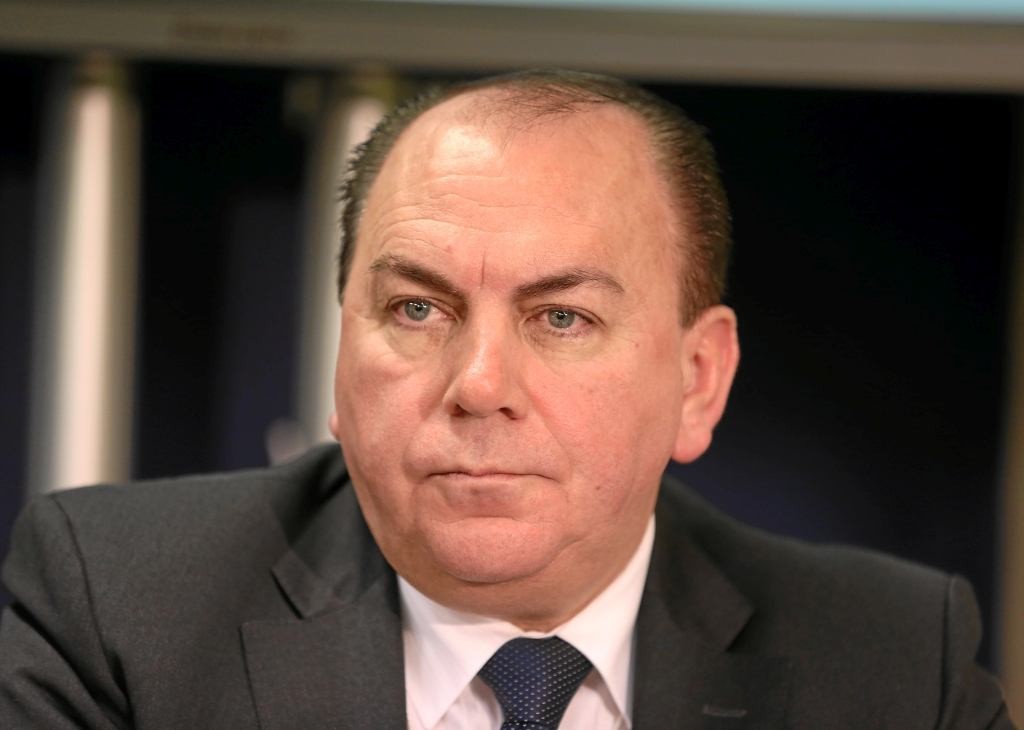 Axel A Weber