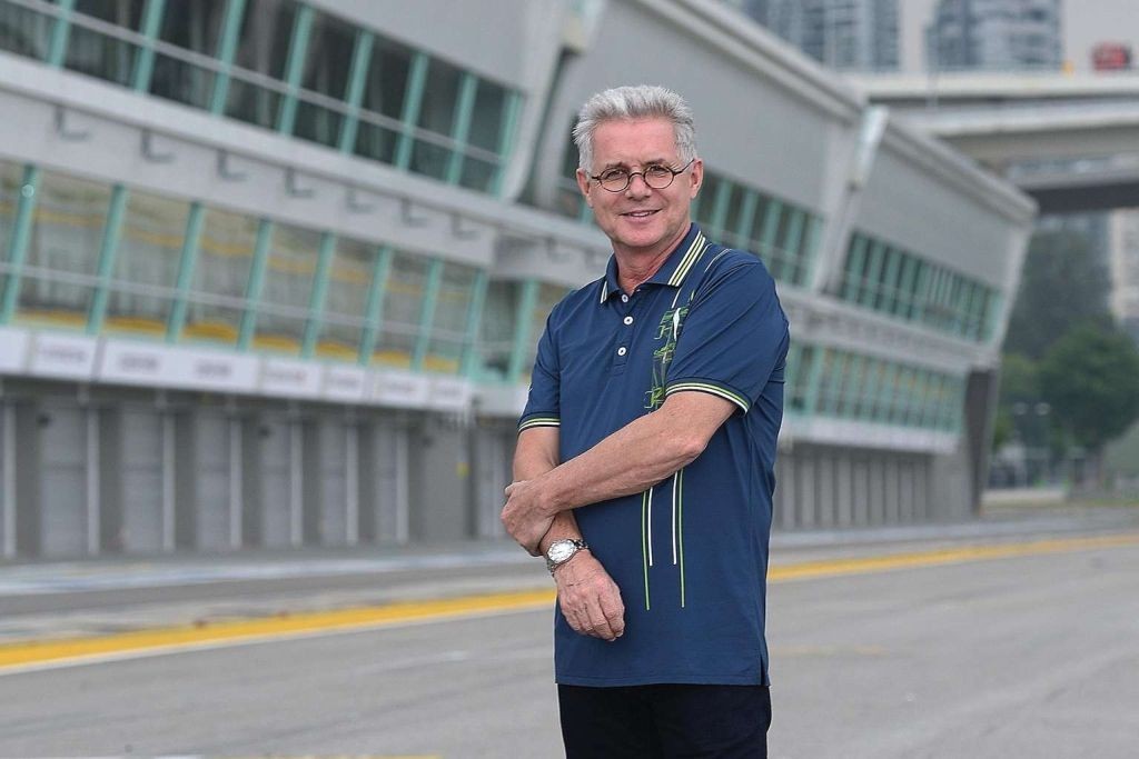 Michael Roche